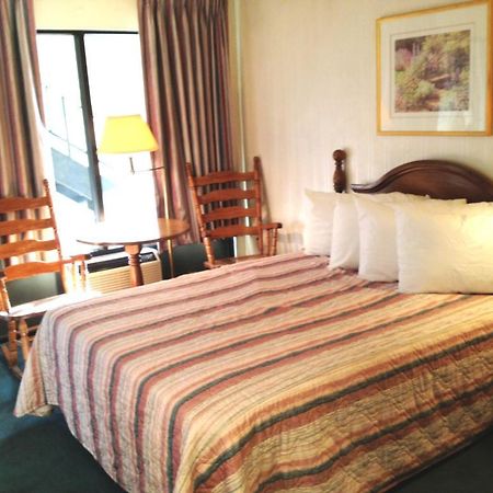 Almost Home Lodge Branson Ngoại thất bức ảnh